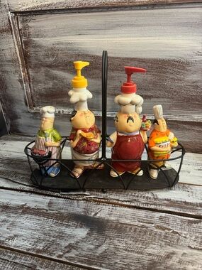 CIC Master of the Grill BBQ Condiment and Salt & Pepper Shaker Set 5 piece set